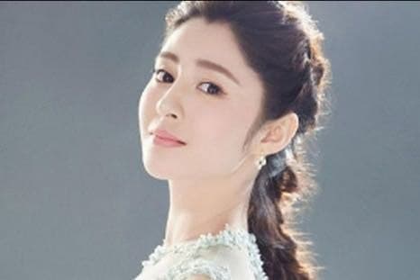小若 · 小若🏠北京明星⭐李心艾 2万起