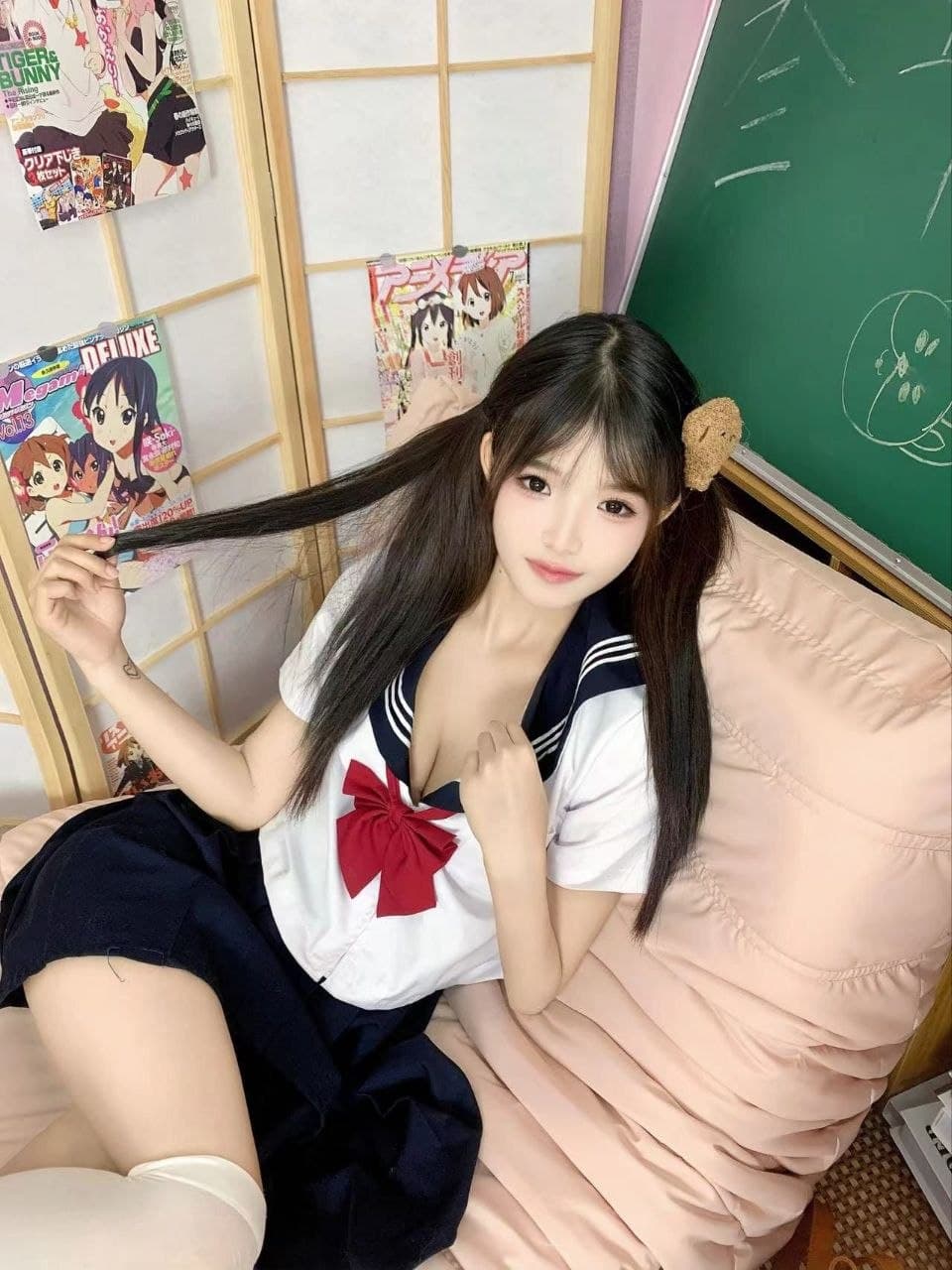 小若 · 北京模特小若个人资料|奥体中心与「三里屯模特」形象参考