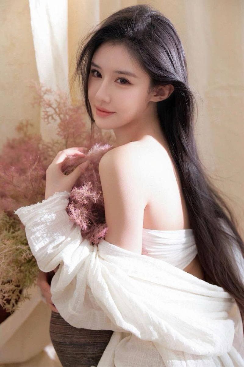 香蕉 · 杭州模特香蕉个人资料|城西银泰与「杭州模特」形象参考